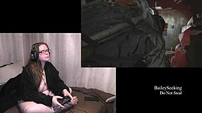 wanna see this big ass bbw with glasses play naked last of us nude?