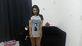 i'm sarah rosa trying fan's sexy lingeries on my big ass