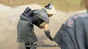 whoa my mom's obscene body looks insane with those huge tits