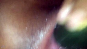 mel chorreada se masturba duro con juguetes latina joven cachonda