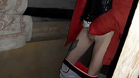 i caught step-aunt's hairy pussy cumming hard and kept staring