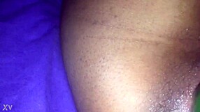 mel chorreada se masturba duro con juguetes latina joven cachonda