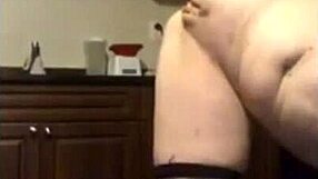 redhead's soaked flexible body fingerbangs shaved pussy to cum