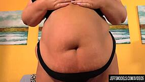 Mature BBW Lady Lynn Fingers Twat Then Blows Long Dick!