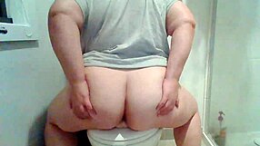 watch fat bbw slut ram huge dildo in pussy