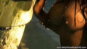 Dreaming of exotic indian milf girlfriend's erotic cougar seduction music?