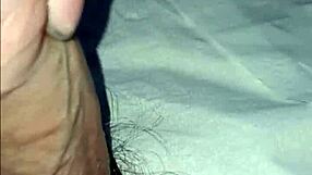 amateur guy with small cock cums super fast solo