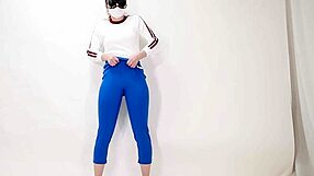 obsessed with those long pants hugging every curve... 😏