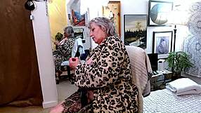 hey fat curvy dawnskye1962 gives unenthusiastic pov blowjob with humiliation