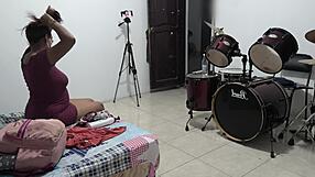 Horny Venezuelan Milf Housewife Packs Tits for Sexy Vacation Trip