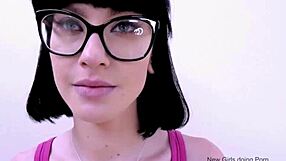 Fuck yes pound that sultry brunette model's wet holes now!