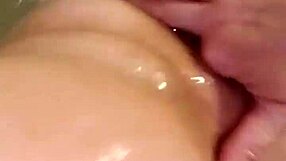 Intense Bath Fingering Leads to Explosive Solo Orgasm Peaks!