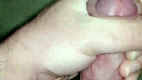 hey watch me stroke and cum all over myself