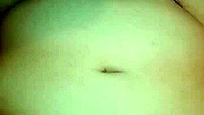 italian mommy's huge natural tits get creampied deep