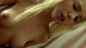 MOFOs PUBLIC PICKUP: FRENCH HUSSY KIMBER DELICE FLASHES PUSSY OUTDOOR!