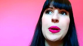 wanna pound sexy leanne richardson's tight holes now?