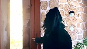 alicia luvs veiny cockk so bad