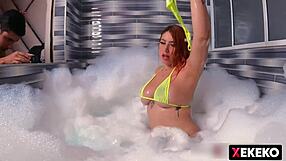 colombiana andrea pardo jacuzzi fun with boyfriend's stepdad