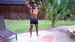 lyric sky rides dreads way's big black cock poolside