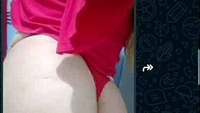 New gym girl rocks those tiny shorts so hot