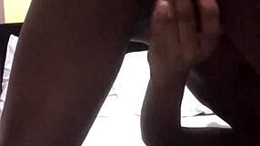 man, i love rubbing my pussy hard in this hot position