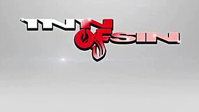 big booty italian moona snake bounces on bbc cum in mouth quickie