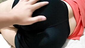 New gym girl rocks those tiny shorts so hot