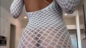 Petite 18+ escort back in Dallas for BookAMeet Tryst sessions