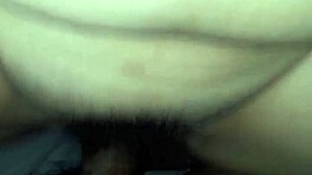 Vietnamese Beauty Chị Iuuuu Charms with Asian Allure