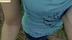 DESI COLLEGE STUDENTS FUCK OUTDOOR IN JEANS WITH CREAMPIE ORGASM!