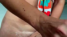 outdoor shower then i shave my pussy smooth 🚿🪒