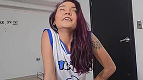 Wow cuñado teaches me monster cock sucking for husband's pleasure!