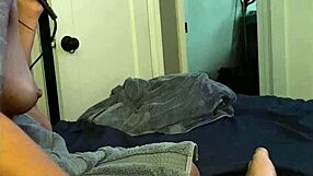 Quick break turns into intense suck and fuck session