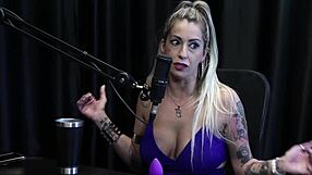 NA CADEIA ELA FOI COLOCADA NA SELA ESPECIAL MULHER DE BANDIDO GASTANDO TUDO JULIA FONTANELLi RED SHEER!