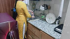 I'm So Horny Finding My Big Ass Stepmom In Kitchen For Hard Doggystyle