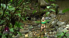 Heart racing as I pound stranger's pussy in waterfall before crowd catches us