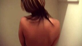 kayden krush fingers her fetish pussy so good...