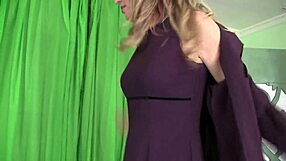 Sabrina Star Sara Luvv Serena Blair's hot lez threesome explodes!