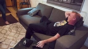 Scarlett Johnson Craves Cock for Shaved Pussy After Work Blowout