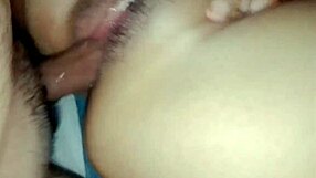 Pretty Pinay teen sneaks wet pussy fuck in dorm