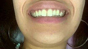 สาวตัวเล็กผสมร่าน 18+ แต่นิ้วหีตัวเองแค่ดูคุณชักควย