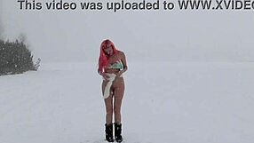 Naked Outdoor Garden Pussy Flash