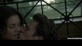 hannah ware bares her sexy boss body topless