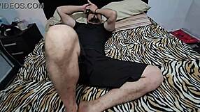 damn this hairy milf cheats creampie on big clit pussy lips!!