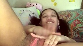 สาวตัวเล็กผสมร่าน 18+ แต่นิ้วหีตัวเองแค่ดูคุณชักควย