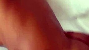 flaca morena hooks up casual with negro's gorda verga ass shaking