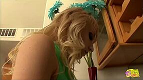 wanna see us skinny lesbians squirt all over the floor?