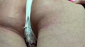 russian wet pussy lick joi instructions... drink my squirtin juice now!!