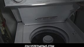 Stepmom Quinn Waters Motivates with Blowjob Boobs and Pussy POV!