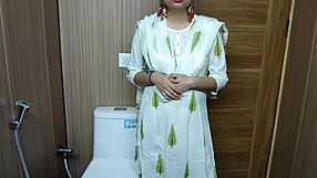 what if stepmom's bathroom pussy tastes this good full video?